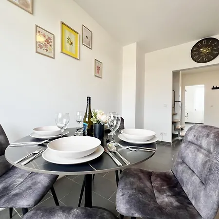 Apartment Zentrale 3 Balkon Messe