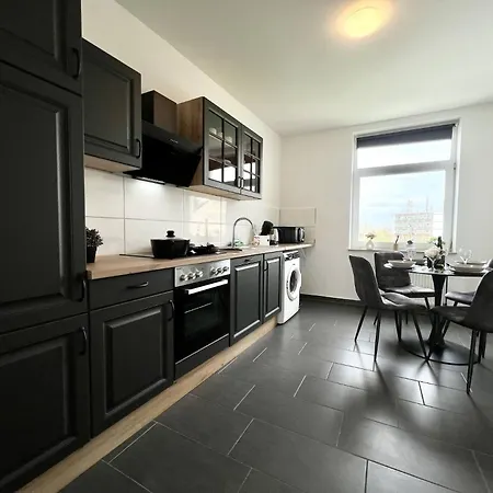 Zentrale 3 Balkon Messe شقة إسن