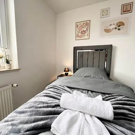 Apartment Zentrale 3 Balkon Messe *