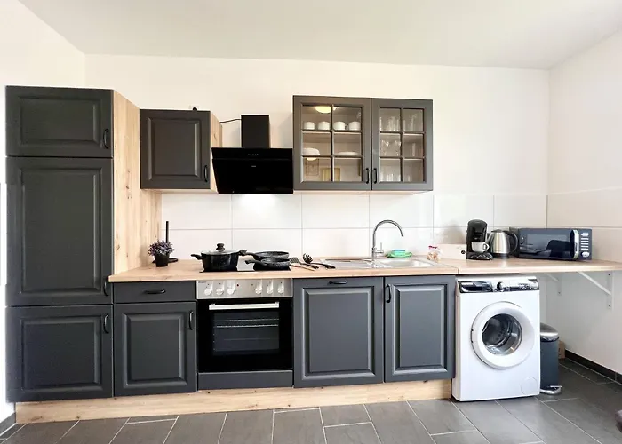 Zentrale 3 Balkon Messe *