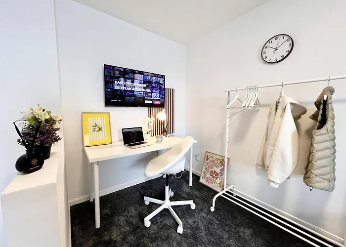 Zentrale 3 Balkon Messe *